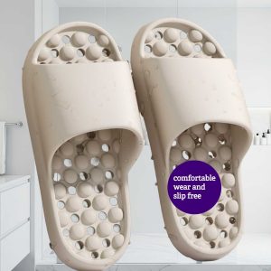 Comfy bathroom slipper